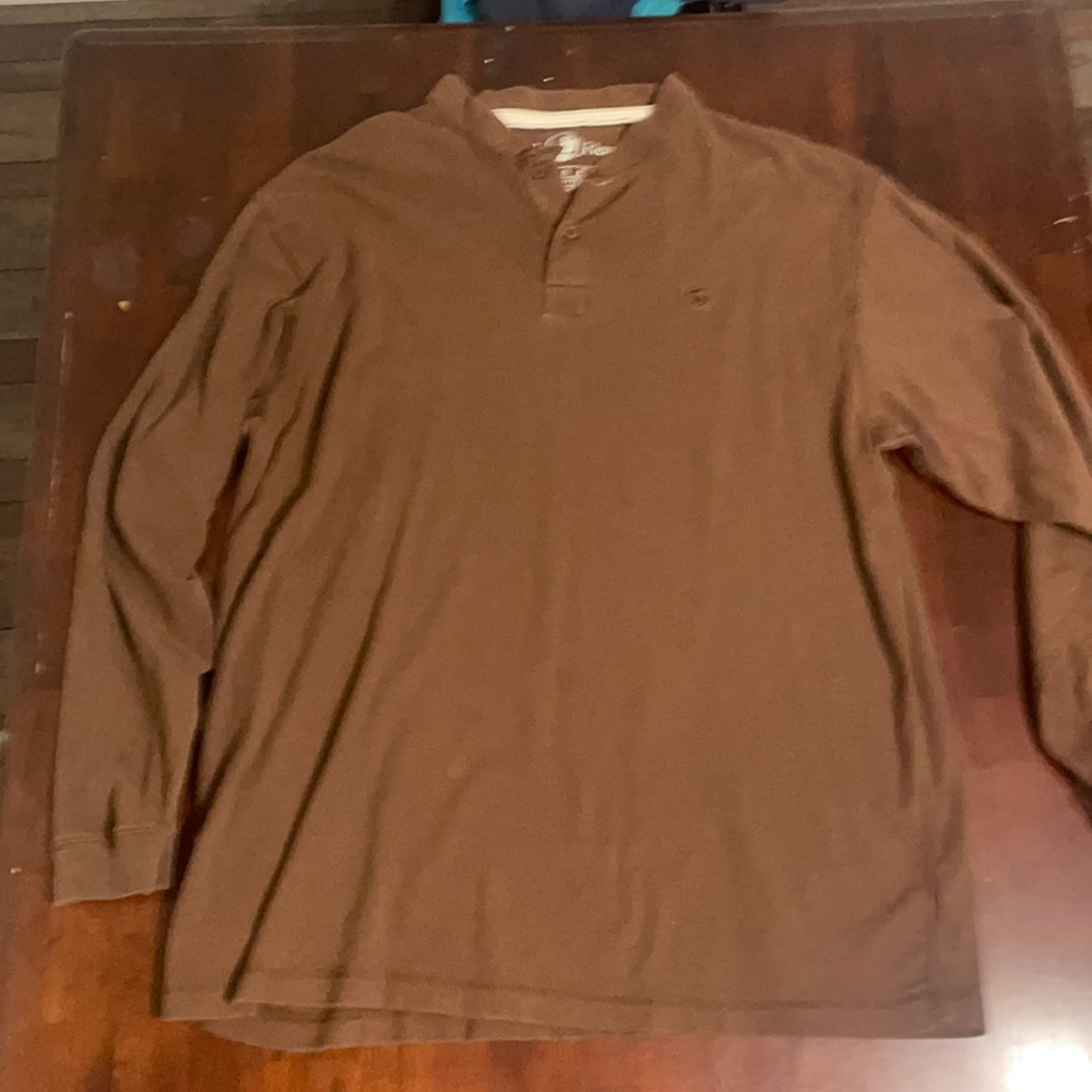 Long sleeve brown shirt. Duck head jeans Co.. 100% cotton. Size large